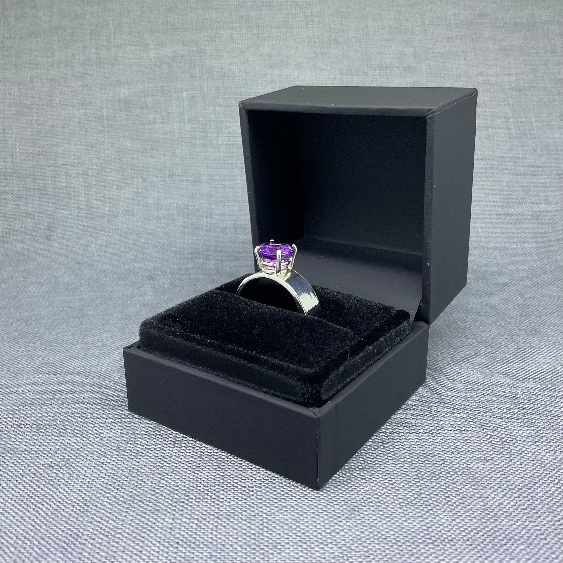 Amethyst Solitaire Sterling Silver Ring, Size M / US 6 1/4